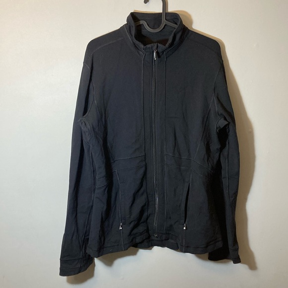 lululemon athletica Jackets & Blazers - Lululemon run jacket